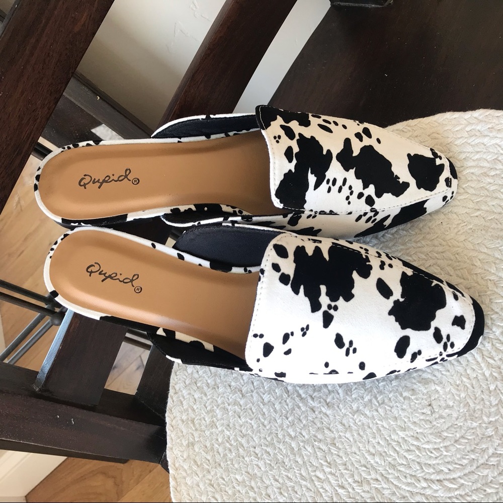Cow Print Faux Suede Mule - Picture 5 of 15
